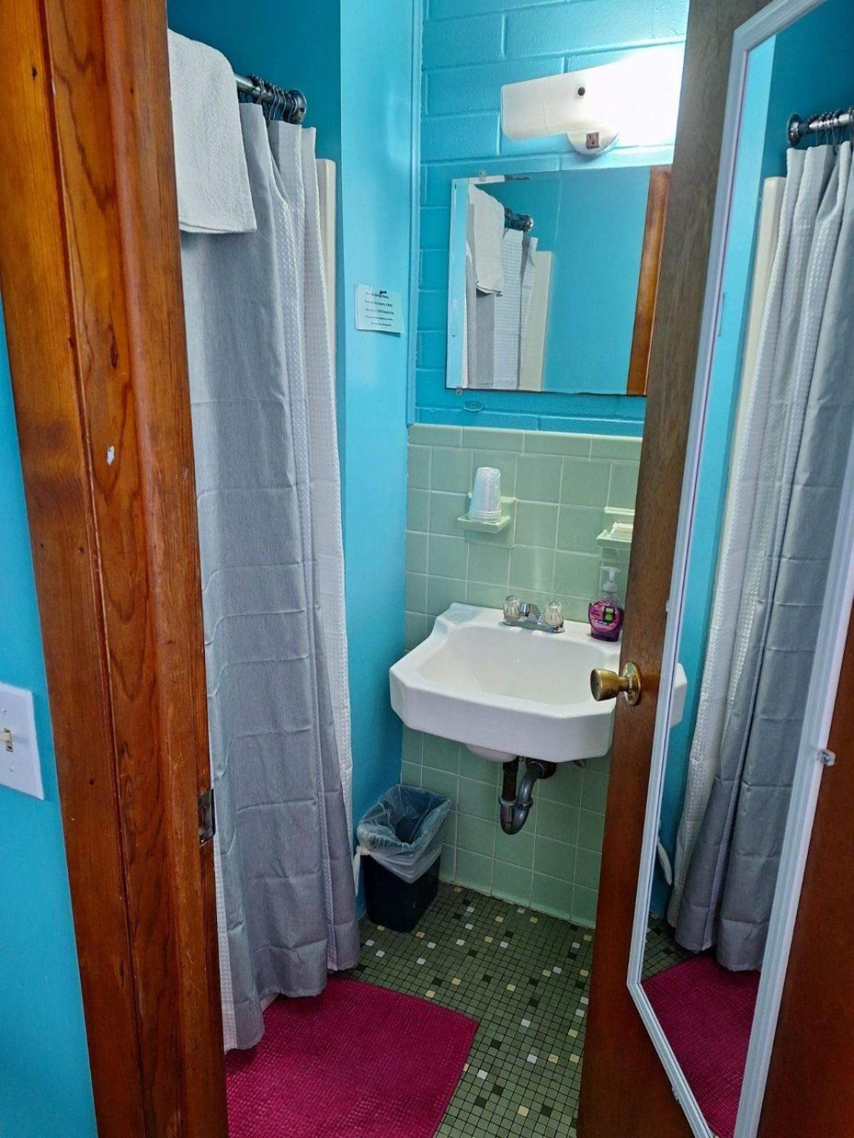 Lake Point Motel Marblehead Buitenkant foto
